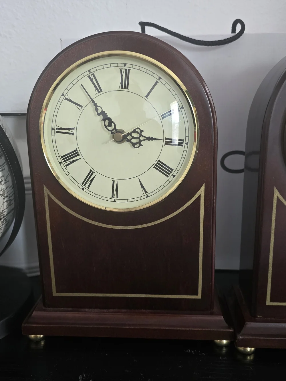 Classic Brown Mantel Clock Pair - Unbranded